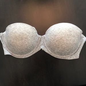 Victoria Secrets PINK Strapless Push-up size 34-C